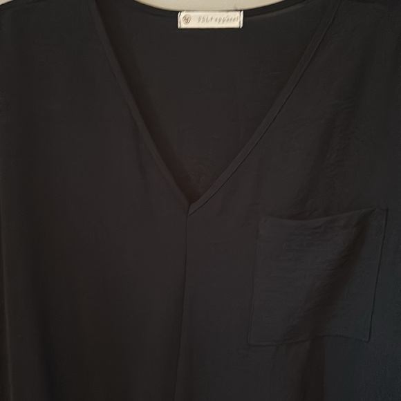 Black V-Neck Blouse with Tie Front Small - Picture 3 of 6
